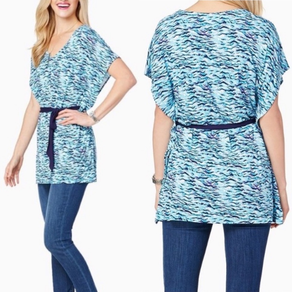 NWOT Charming Charlie Tie Waist Printed Top